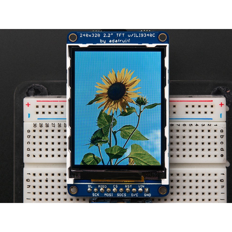 2.2" 18 BIT COLOR TFT LCD DISPLAY W/ MICROSD