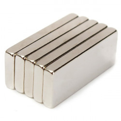 MAGNET RECTANGULAR 40x20x5MM