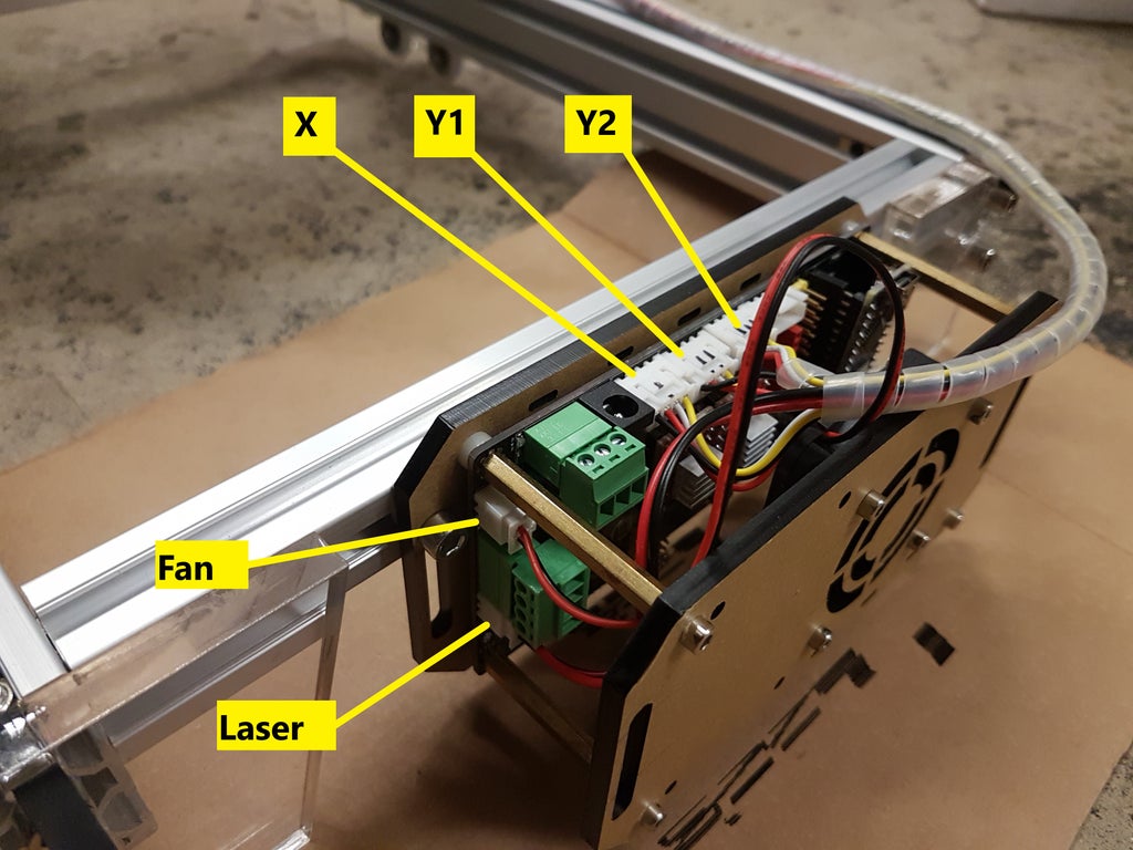 Picture of Wiring the Engraver